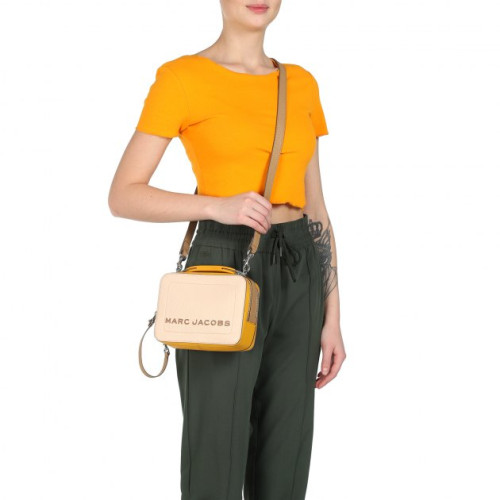 Marc Jacobs The Box 20