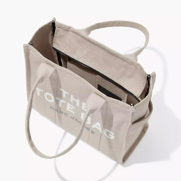 Marc Jacobs The Large Tote Bag Beige