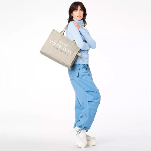 Marc Jacobs The Large Tote Bag Beige
