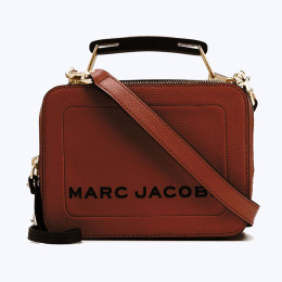 Marc Jacobs Mini Box ? Bordo