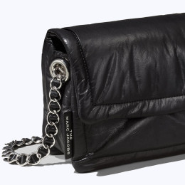 Marc Jacobs The Pillow Black