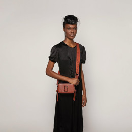 Marc Jacobs The Snapshot Monochrome Brick