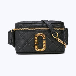 Marc Jacobs The Status Black