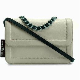 Marc Jacobs The Cushion Pistachio