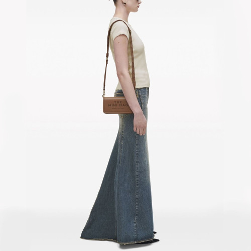 Marc Jacobs The Leather Mini Bag Argan Oil