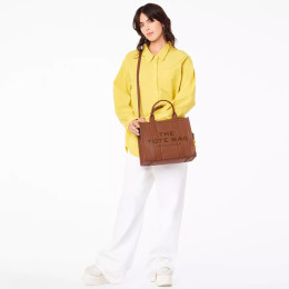 Marc Jacobs The Leather Medium Tote Bag Argan Oil